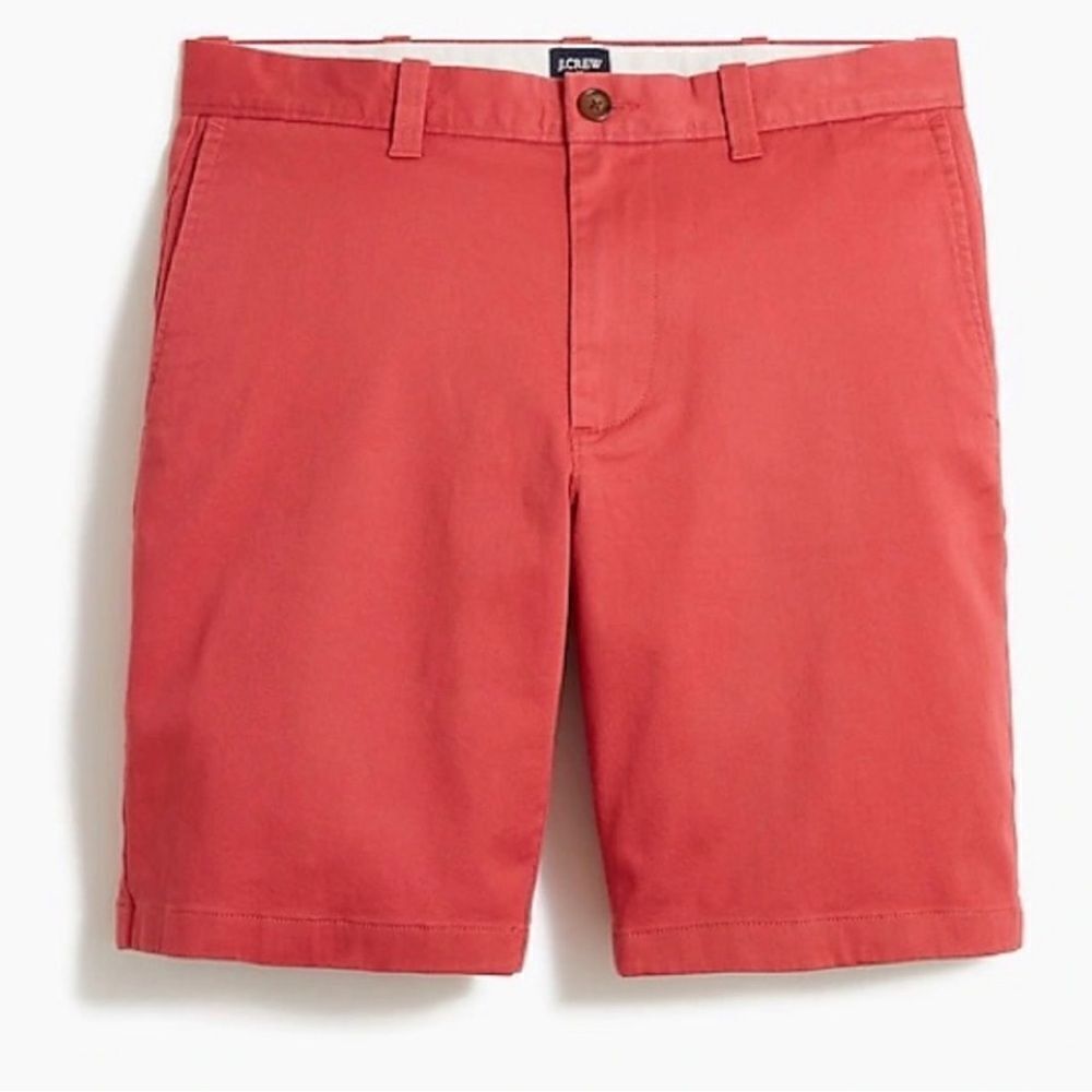 J. Crew Factory 7” flex chino shorts in old red size 30 NWOT- flaw